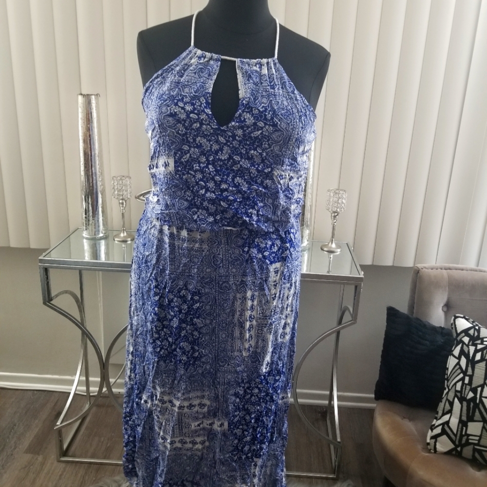 PLUS SIZE FLOUNCE MAXI DRESS